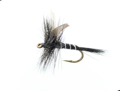 MOUCHES NOYÉES MONTÉES SUR NERF BLACK GNAT