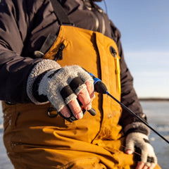 WOOLY FINGERLESS GLOVES / CLAM